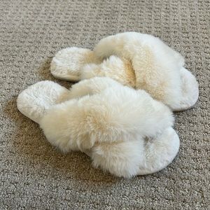 Ivory Fuzzy Slippers Size US 7-8